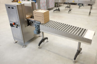 Case stacker / lifter
