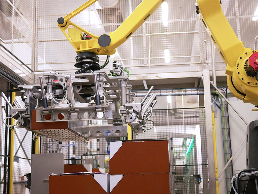 Automatic single line palletiser robot