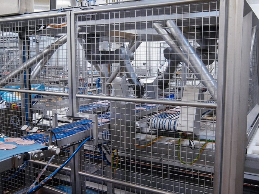 Automatic thermoformer loading system global view